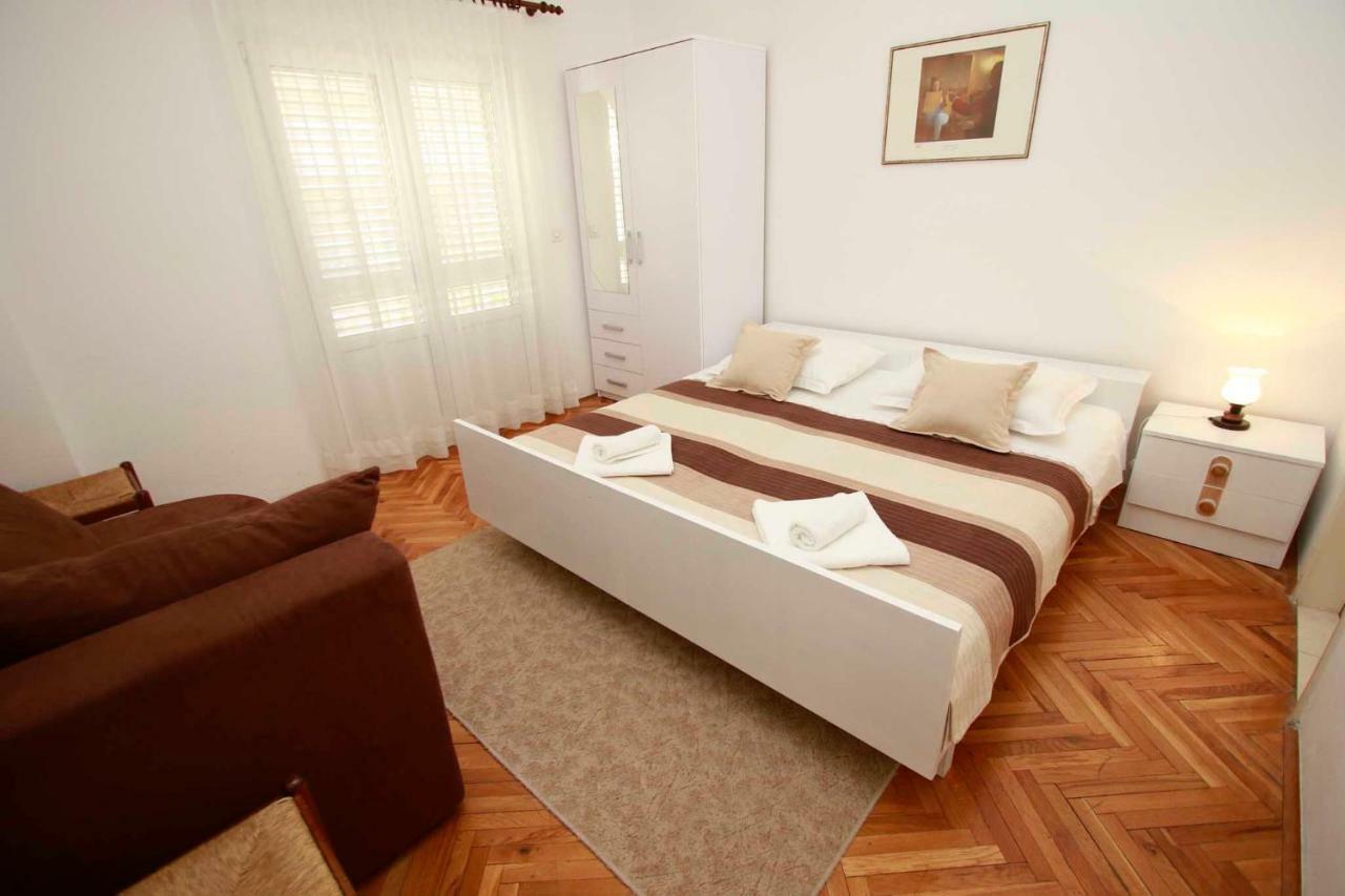 Villa Grozdic มาคาร์สกา ภายนอก รูปภาพ